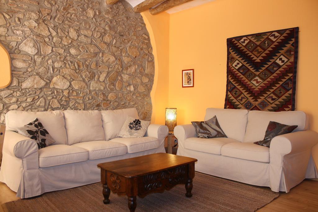 Cal Pedret Guest House Riudecanyes Ngoại thất bức ảnh